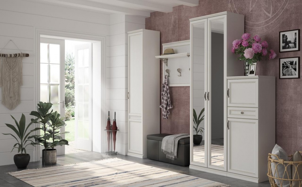 Распашные шкафы