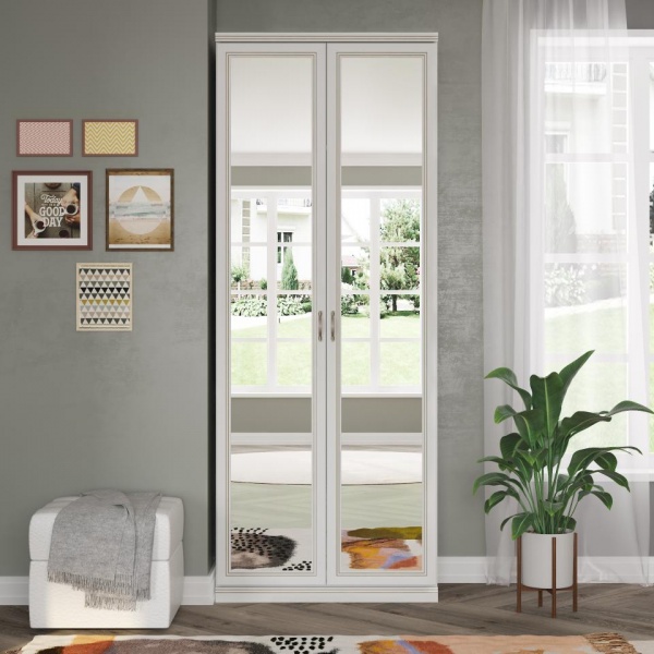 Распашные шкафы