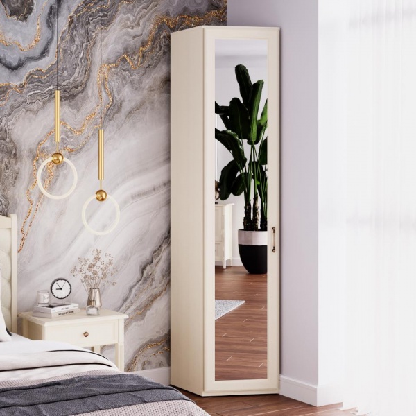 Распашные шкафы