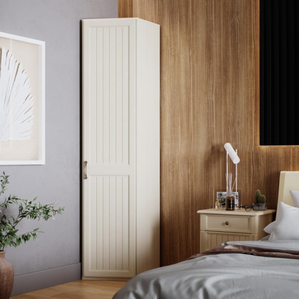 Распашные шкафы