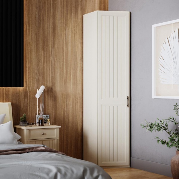 Распашные шкафы