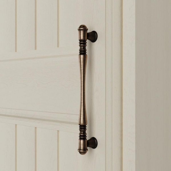 Распашные шкафы