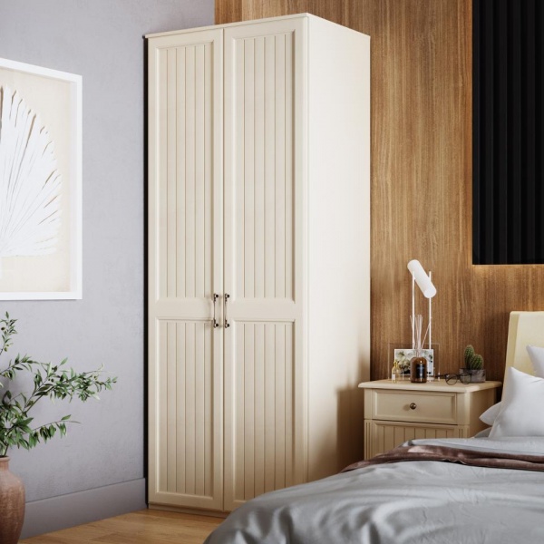 Распашные шкафы