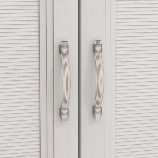 Распашные шкафы