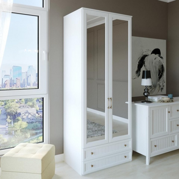 Распашные шкафы