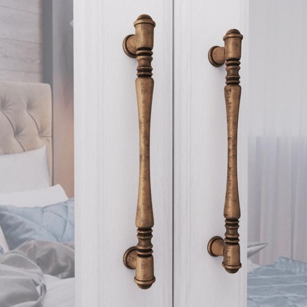 Распашные шкафы