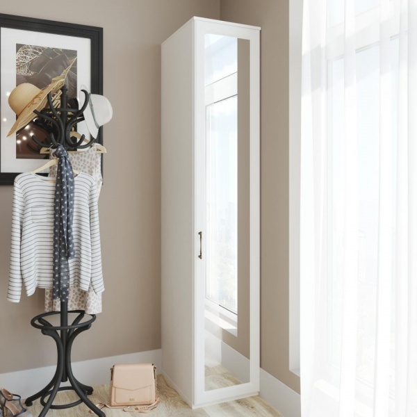 Распашные шкафы