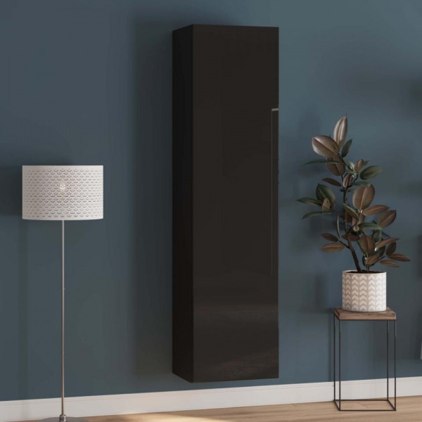 навесной шкаф в комнату