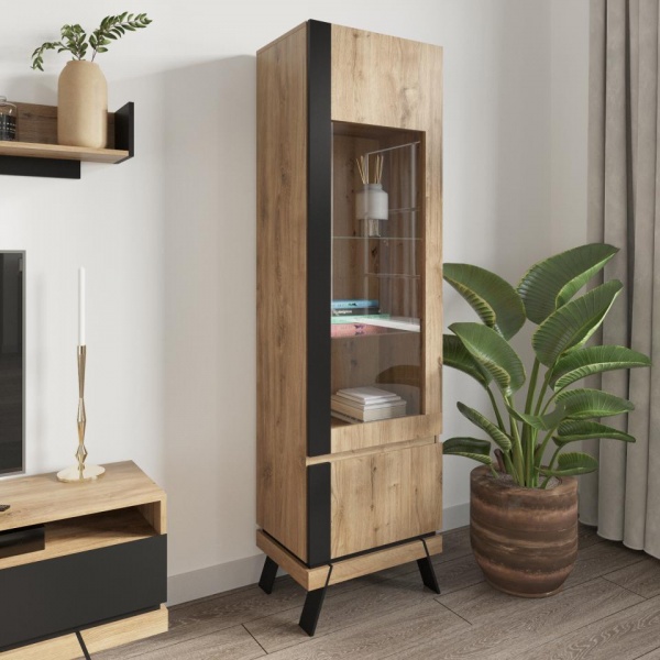 шкафы-витрины