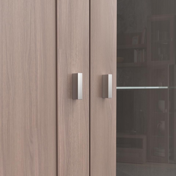 шкафы-витрины