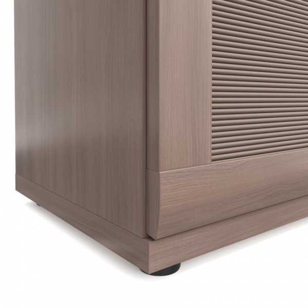 шкафы-витрины