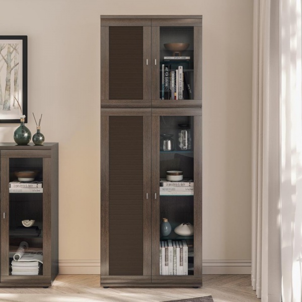 шкафы-витрины