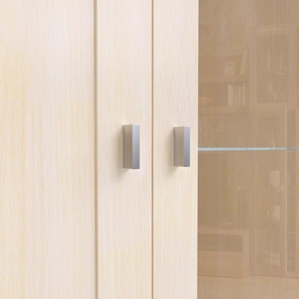 шкафы-витрины