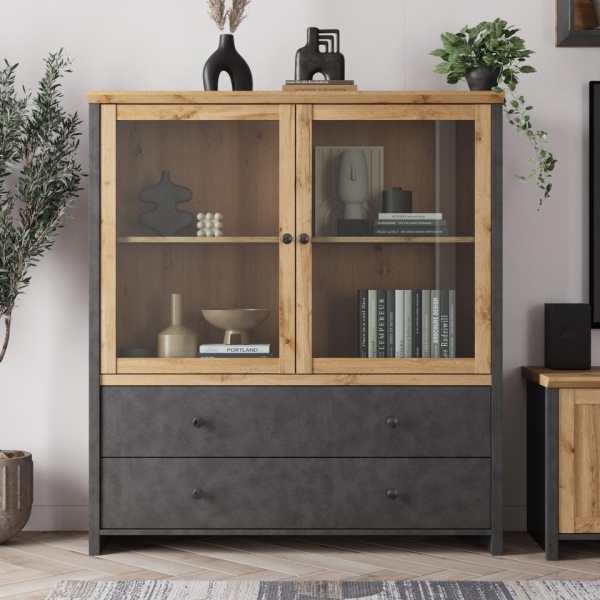 шкафы-витрины