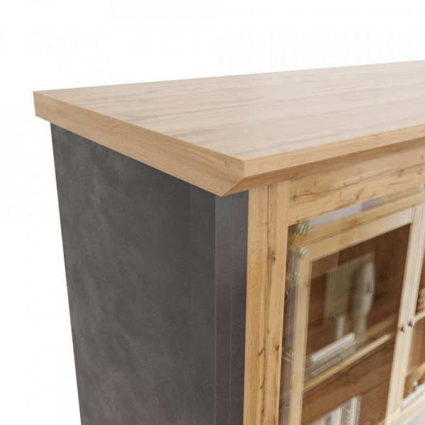 шкафы-витрины