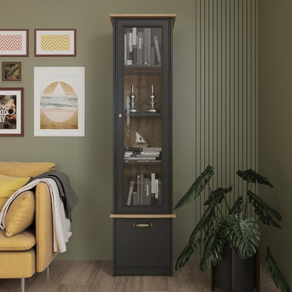 шкафы-витрины