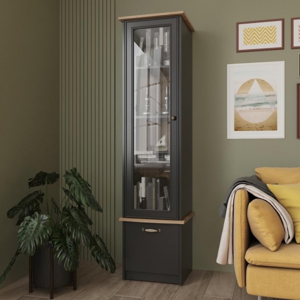 шкафы-витрины