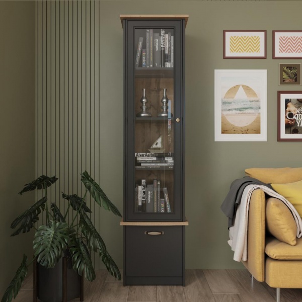 шкафы-витрины