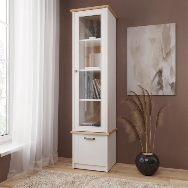 шкафы-витрины