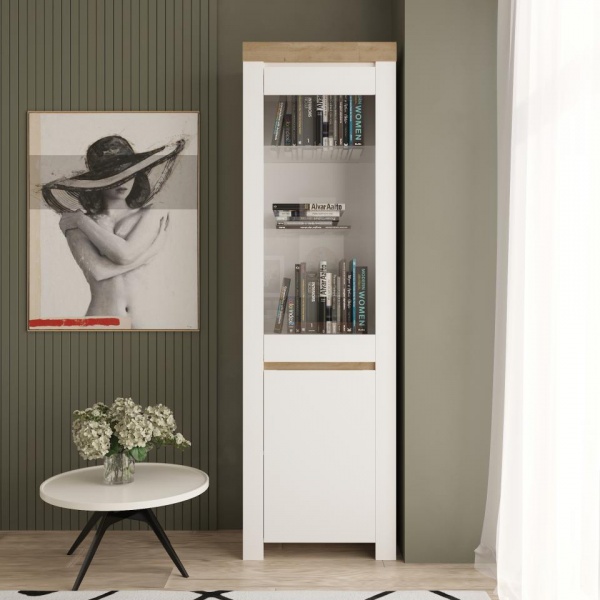 шкафы-витрины