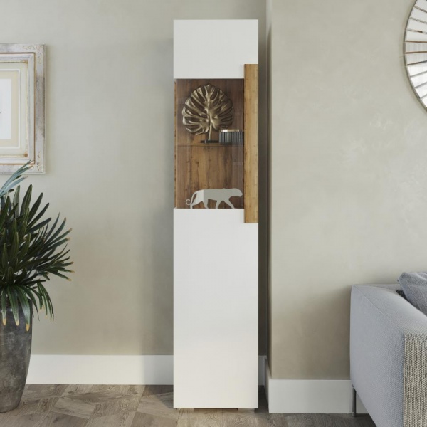 шкафы-витрины