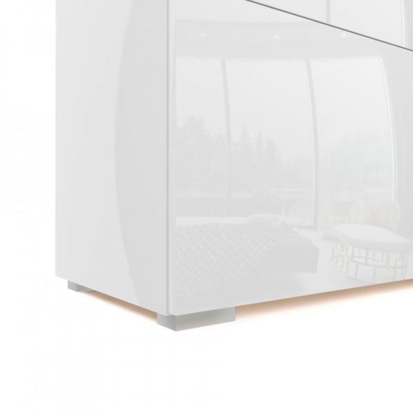 шкафы-витрины