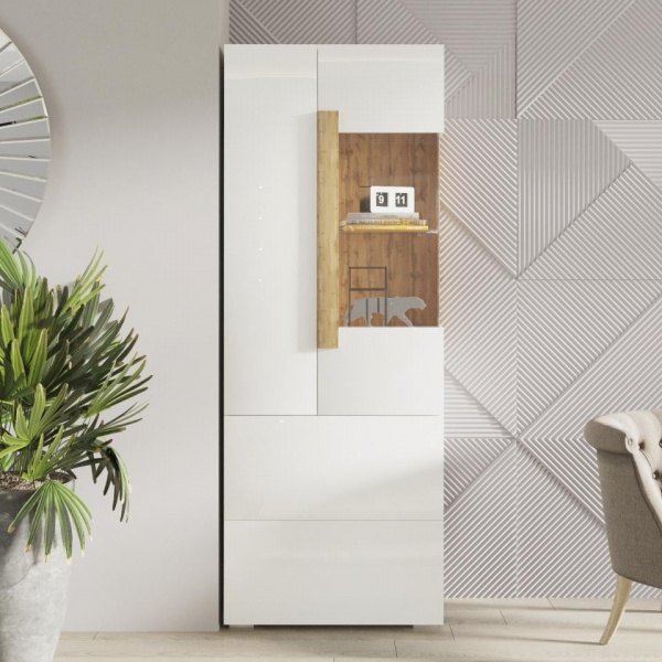 шкафы-витрины