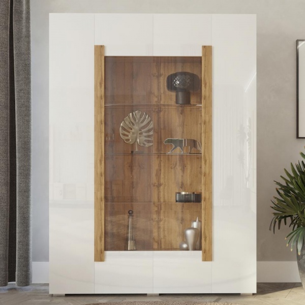 шкафы-витрины