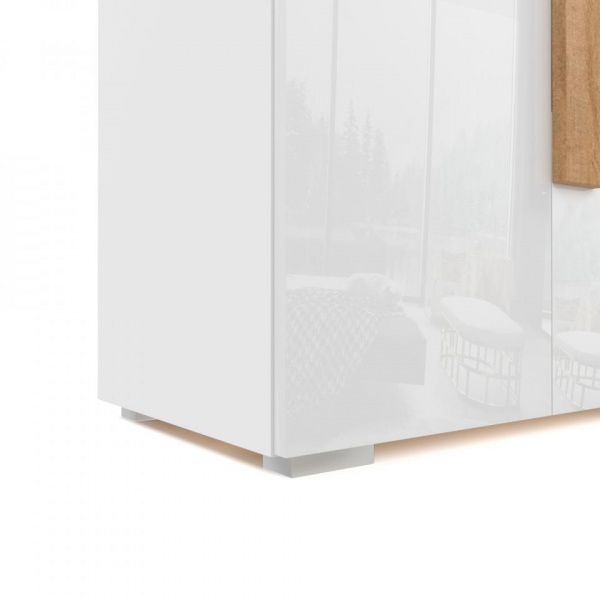 шкафы-витрины