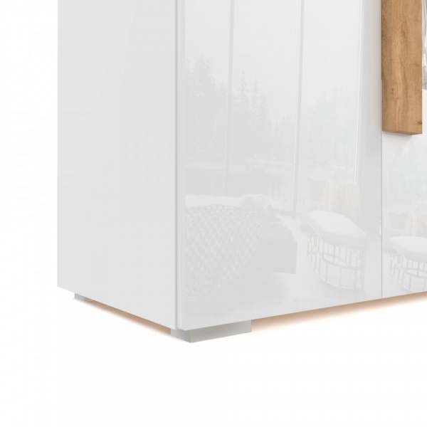 шкафы-витрины