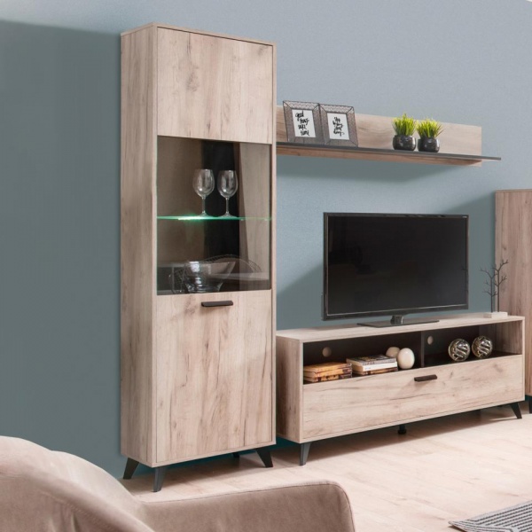 шкафы-витрины