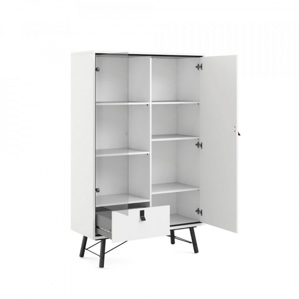 шкафы-витрины