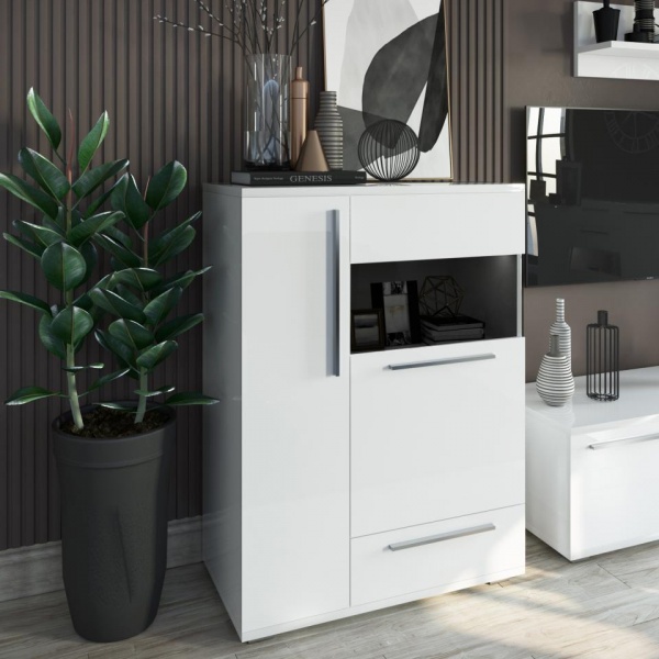 шкафы-витрины