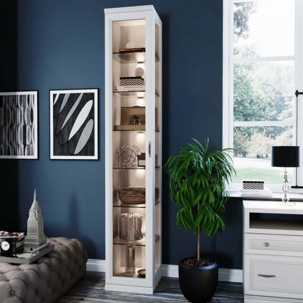 шкафы-витрины