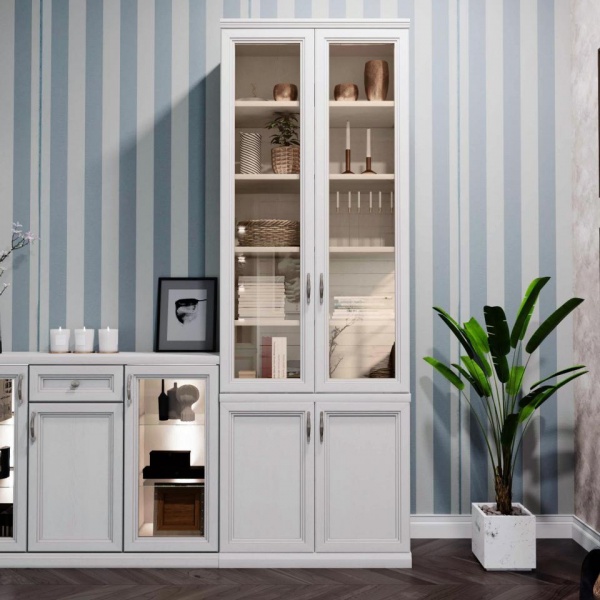 шкафы-витрины