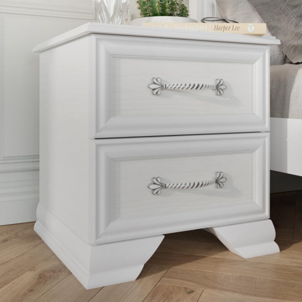 прикроватные тумбы