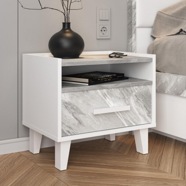 прикроватные тумбы