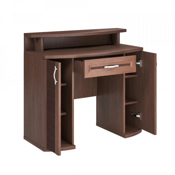 Туалетный стол