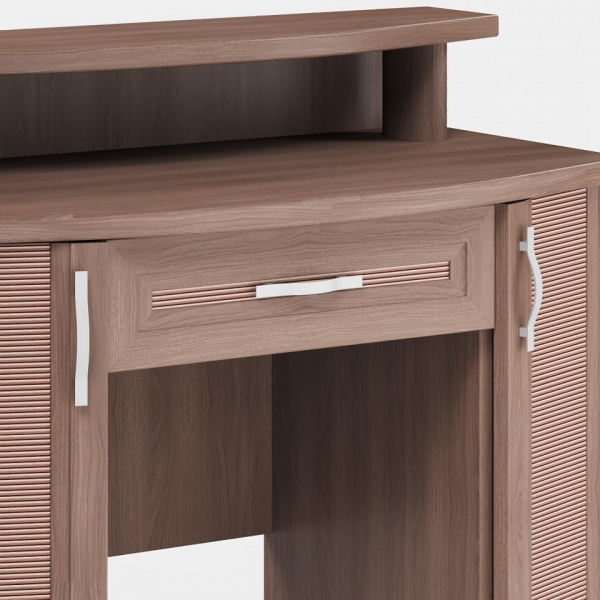 Туалетный стол