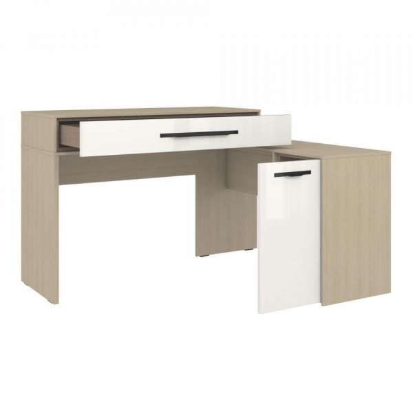 Туалетный стол