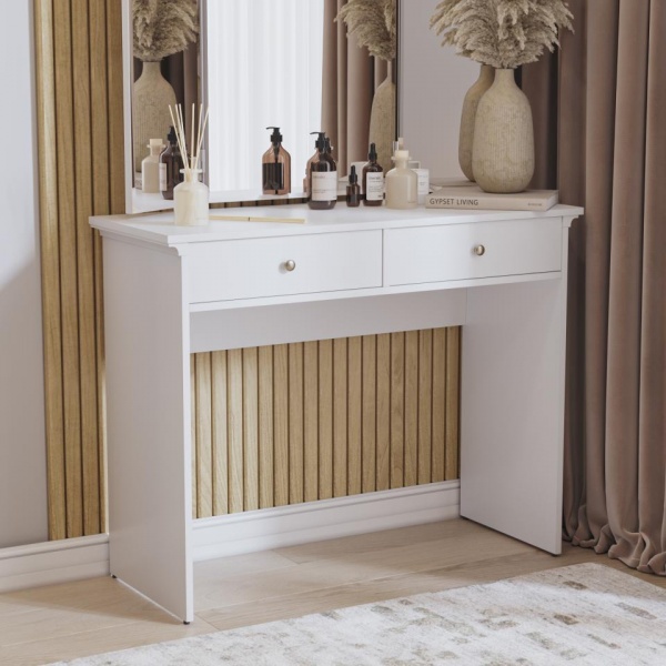 Туалетный стол