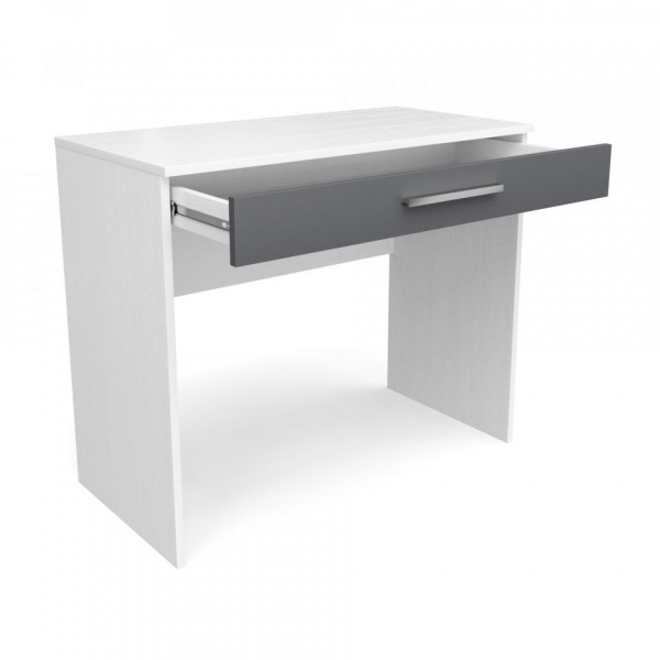 Туалетный стол