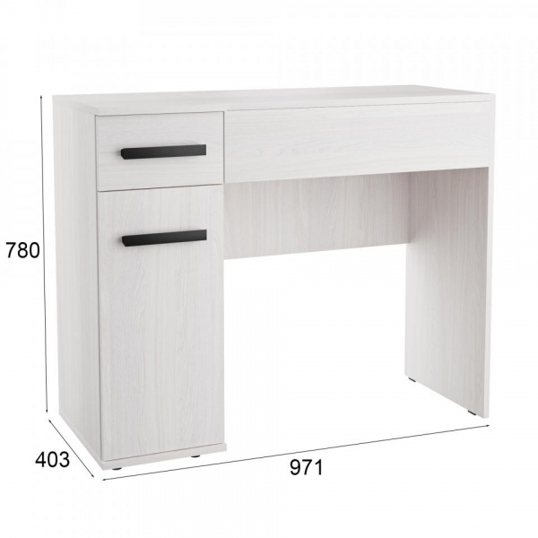 Туалетный стол