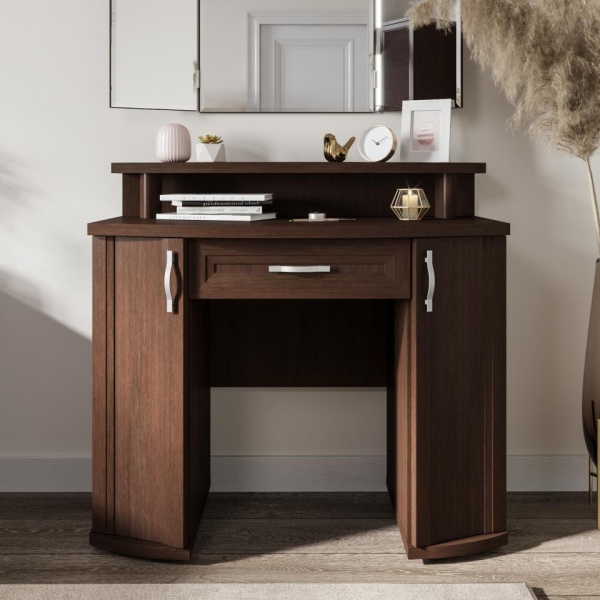 Туалетный стол