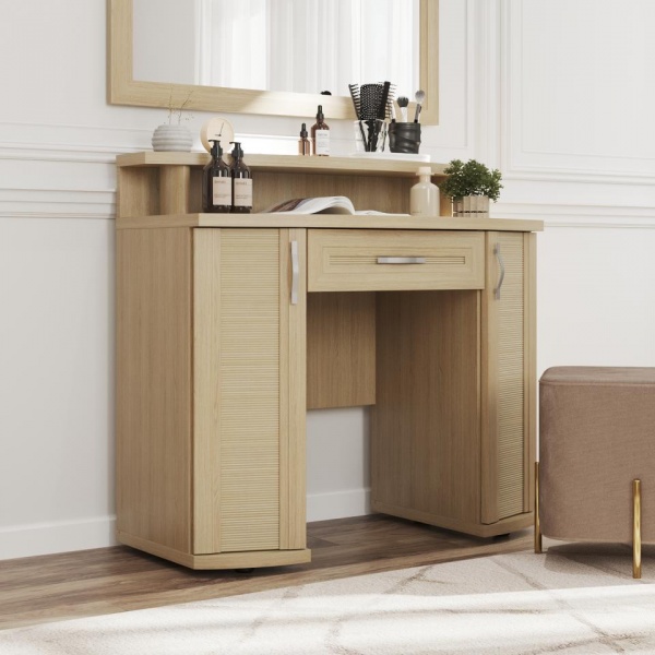 Туалетный стол