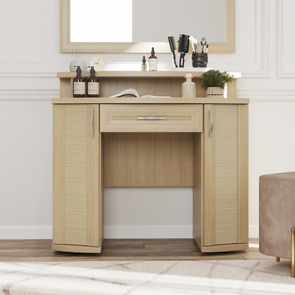 Туалетный стол