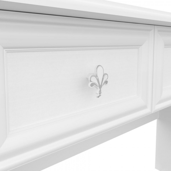 Туалетный стол