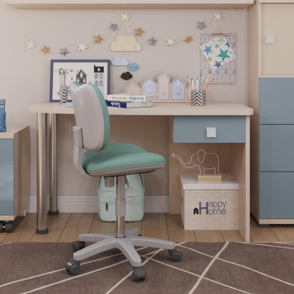 детский письменный стол