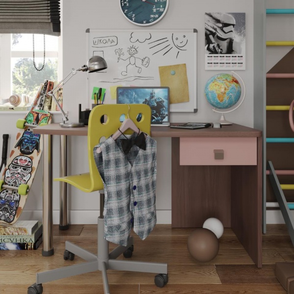 детский письменный стол