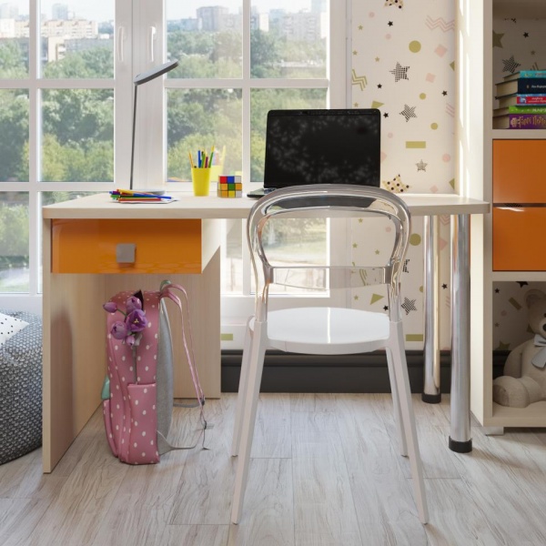 детский письменный стол